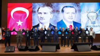 2 Belediye Başkanı AK Partiye katıldı