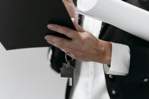 2025'te Emlak Sektörüne Giriş: Emlakçı Açmak İçin İpuçları