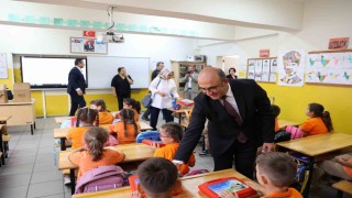 5 ilde 4 bin öğrenciye boyama seti desteği