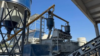 51 yaşındaki fabrika işçisi beton mikserine düşerek can verdi