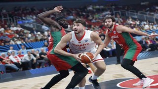 A Milli Erkek Basketbol Takımı, grup liderliği için Sırbistan karşısında