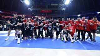 A Milli Erkek Voleybol takımı, namağlup son 16 turuna yükseldi