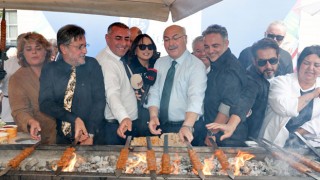 Adana Lezzet Festivali Tanıtıldı: “Adana’ya Gelin, Ciğerimizi Yiyin”