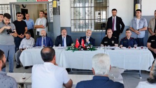 Adana Valisi Köşger, Gürselpaşa’da Vatandaşlarla Buluştu