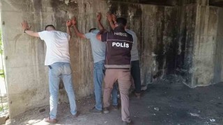 Adanada narkotik polisleri görevde