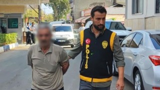Adana’da Sokakta Çocuklara Sopayla Saldıran Şüpheli Tutuklandı