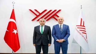 ADÜ Rektörü Kent, üniversitedeki çalışmalar hakkında YÖK Başkanı Prof. Dr. Özvara sunum yaptı