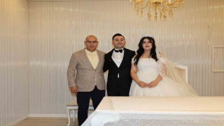 Ağrı Valisi Koç, düğün törenlerinde ailelerin sevincine ortak oldu