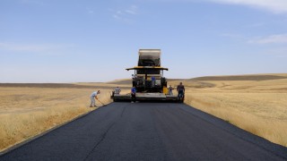 Ağrıda 17 kilometrelik köy yolunda asfalt çalışması tamamlandı