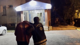 Ağrıda düzensiz göçmenlere yönelik operasyonda 1 organizatör tutuklandı