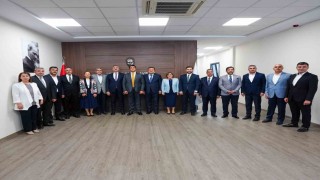AK Parti Grup Başkanvekili Gül ve Başkan Şahinden Yılmaza ziyaret