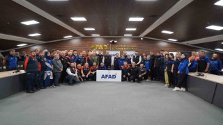 AK Parti Kayseri Teşkilatı AFADda Genel Durum Değerlendirme Toplantısına katıldı