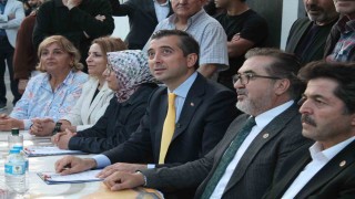 AK Parti Şişli İlçe Başkanı Serkan Polat, Feriköy Spor Kulübünü ziyaret etti