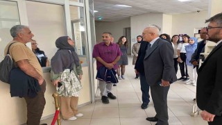 Akçakocaya gelen öğrencilerle buluştu