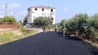 Akdenizde yol ve sokak yenileme çalışmaları sürüyor