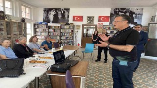 Alaşehirde yaşlı ve emeklilere uygulamalı mobil bankacılık kursu