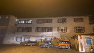 Alevlerin yaklaştığı Buldanda hastane tahliye edildi