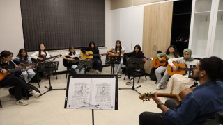 Ali Ulvi Kurucu Gençlik Merkezinde güz dönemi kayıtları başlıyor