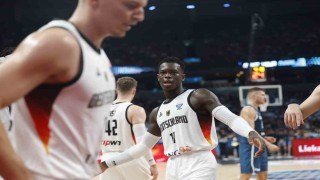 Almanya yarı finalde