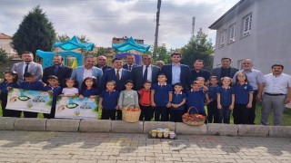 Altıntaşta eğitim öğretim yılı doğa sevgisiyle başladı