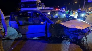 Amasyada otomobil bariyere çarptı: 1 ölü, 3 yaralı