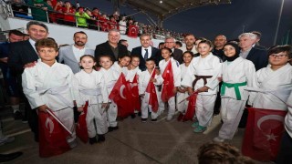 Amatör spor kulüplerine 18 milyonluk malzeme desteği