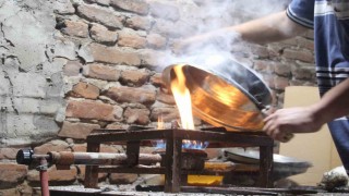 Anadolunun kaybolmaya yüz tutan mesleği: Kalaycılık