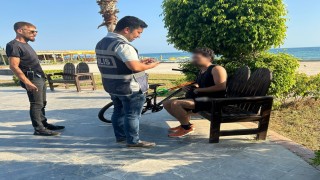 Antalyada eş zamanlı denetimlerde binlerce kişi sorgulandı