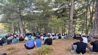 Antalyada kazada hayatını kaybeden çocuk toprağa verildi