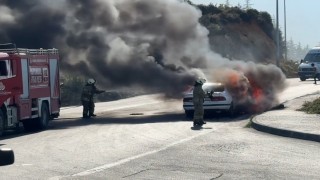 Arnavutköyde LPGli otomobil alev alev yandı