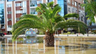 Atakumda metrekareye 125 kilo yağış düştü, felaketin eşiğinden dönüldü