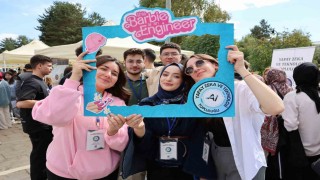 Atatürk Üniversitesinde Kampüse hoş geldin oryantasyon programı başladı