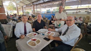 Atça Mahallesinde kurtuluş günü keşkeği yapıldı