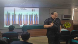 Aydın Lisesinde, öğrencilere başarılı olmanın yöntemleri anlatıldı