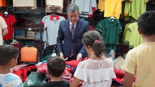 AZİMER Vakfından 500 çocuğa eğitim yardımı