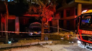 Bahçelievlerde oto tamircide korkutan yangın