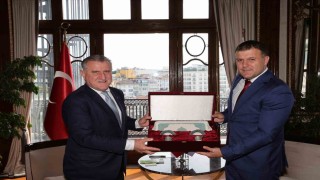 Bakan Bak Sırbistanlı mevkidaşı Memici İstanbulda ağırladı