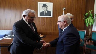 Bakan Güler, Pakistanlı mevkidaşı Asif ile bir araya geldi