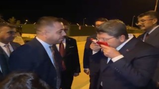 Bakan Tunça Yüksekovada anlamlı sürpriz