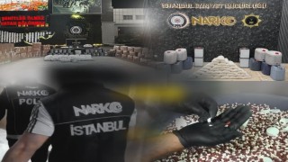 Bakan Yerlikaya: 366,5 kilogram uyuşturucu madde ile 1 milyon 572 bin adet uyuşturucu hap ele geçirdik