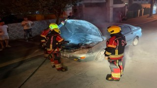 Bandırmada araç yangını söndürüldü