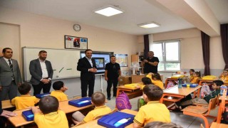 Başiskelede 2 bin 124 birinci sınıf öğrencisine kırtasiye desteği