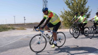 Başkan Altay tarihi mekanlardaki turlara katılan bisiklet severlere teşekkür etti