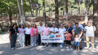 Başkan Balaban otizmli bireylerle kahvaltıda buluştu