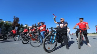 Başkan Büyükkılıç, 3üncü Doktorlar Bisiklet Turunda pedal çevirdi