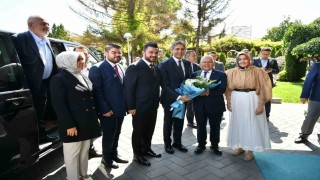 Başkan Büyükkılıç, AK Parti Genel Başkan Yardımcısı Demiri ağırladı