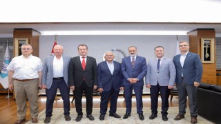 Başkan Büyükkılıç, TCDD Genel Müdürü Kurtu makamında konuk etti