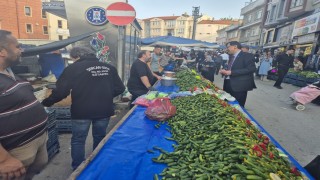 Başkan Eyüp Kahveciden pazar ziyareti