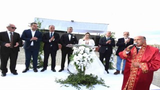 Başkan Özcan, Kızının nikahını kıydı