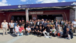 Başkan Palancıoğlu Havacılık Lisesi öğrencileri ile TEKNOFESTİ ziyaret etti